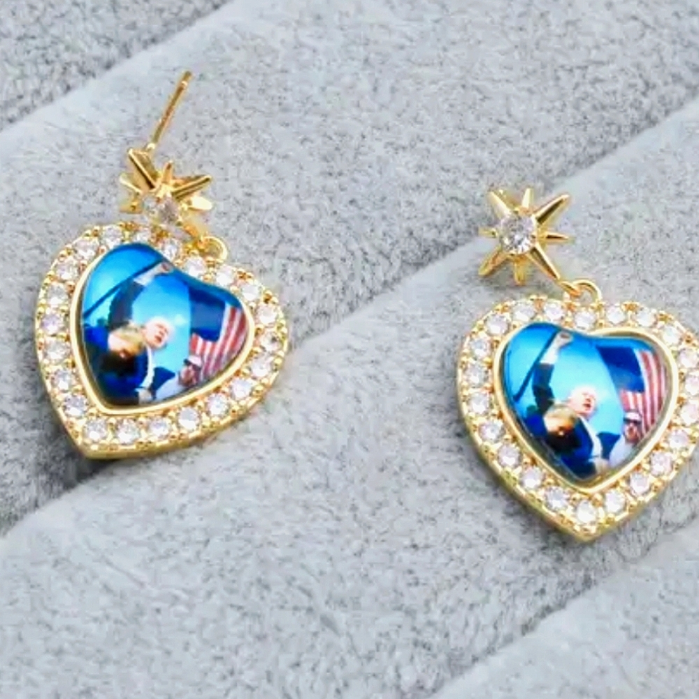 Trump rhinestone heart earrings ! NWT !